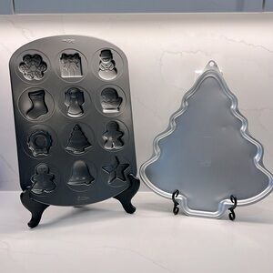 Wilton Lot baking pans Christmas Cookie Baking Mold Pan & 1999 Christmas tree